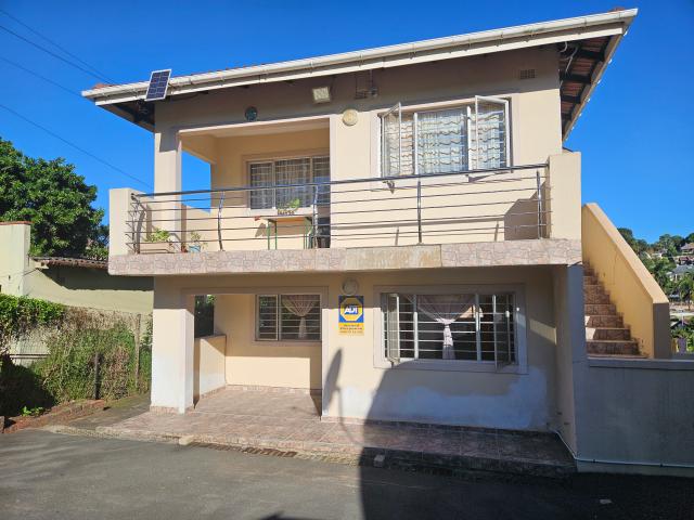R7,500 pm 2 Bedroom Garden Cottage To Let in Escombe