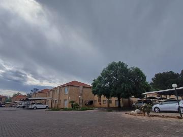 R7,700 pm 2 Bedroom Apartment To Let in Vanderbijlpark SW 5