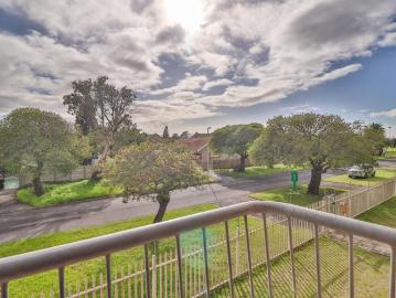R7 900 | 1 Bedroom Apartment / Flat For Rent in Thornton, Cape Town