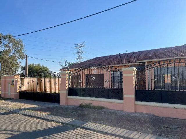 R7 000 | 3 Bedroom House For Rent in Riverlea, Johannesburg