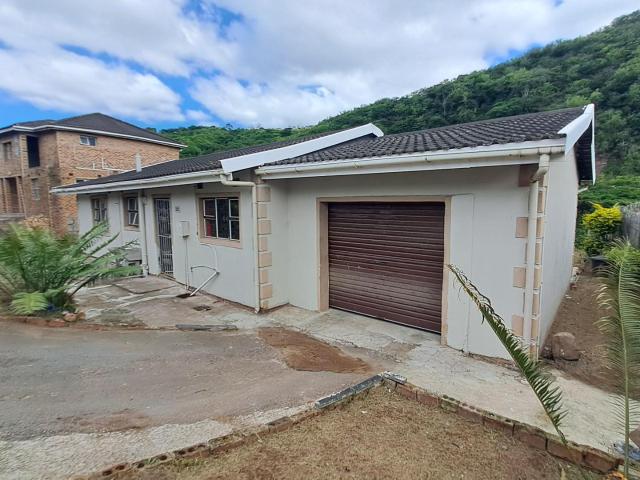 R7 000 | 3 Bedroom House For Rent in Umlazi Bb, Umlazi