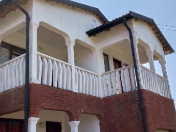 R7,000 pm 4 Bedroom House To Let in Shallcross