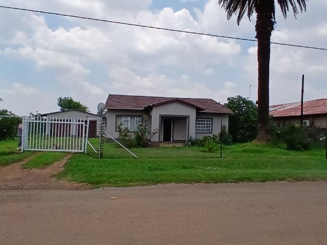 R7 250 | 3 Bedroom House For Rent in Sundra AH, Delmas