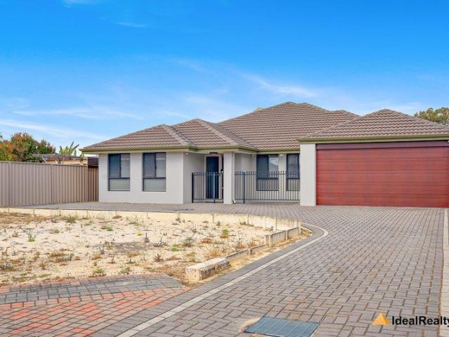 R40  Charming Modern Residence and Prime Location
