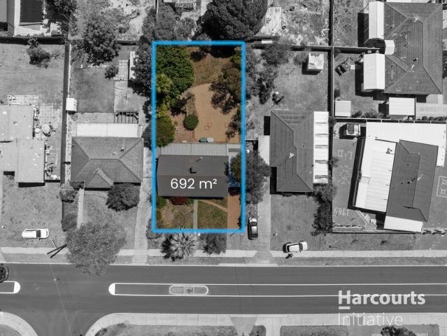 R40 DEVELOPMENT OPPORTUNITY | LIVE IN, INVEST OR REDEVELOP