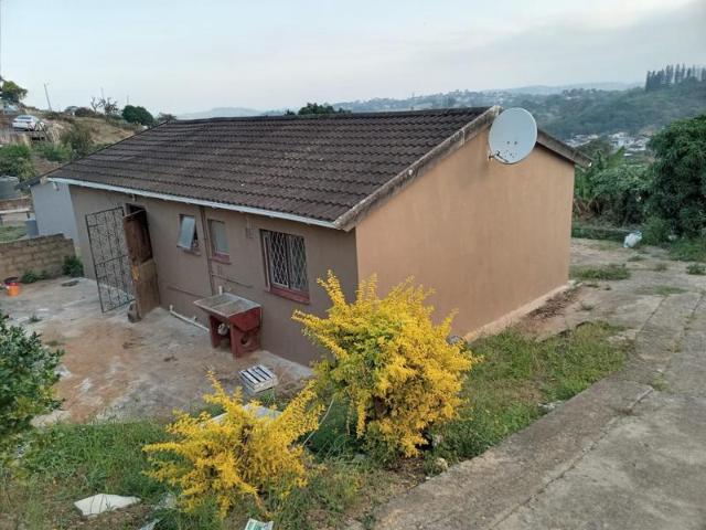 R4 000 | 2 Bedroom House For Rent in Umzinto, Umzinto