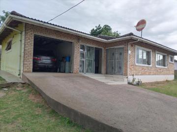R4 000 | 3 Bedroom House For Rent in Luganda, Luganda