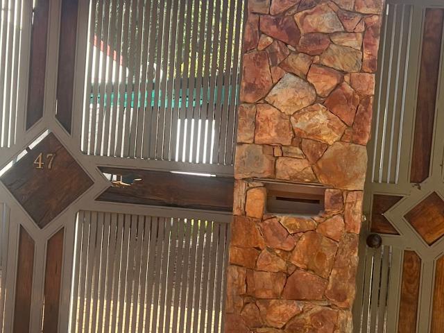 R4 000 | 1 Bedroom Cottage For Rent in Bezuidenhout Valley, Johannesburg