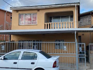 R4,000 pm 1.5 Bedroom Garden Cottage To Let in Risecliff