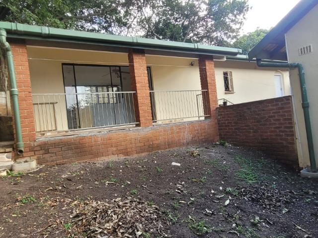 R4 200 | 1 Bedroom Cottage For Rent in Umkomaas, Umkomaas