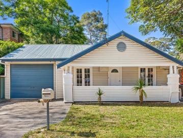 R4 Zoned Renovated House & Granny Flat