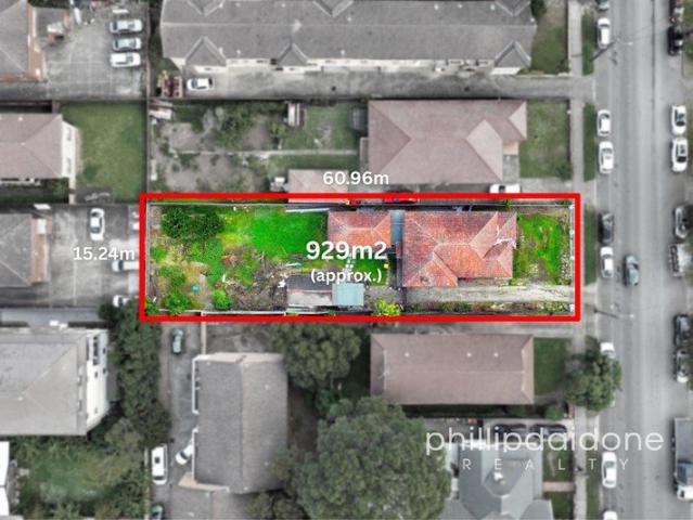 R4 ZONING HUGE LAND 929m2