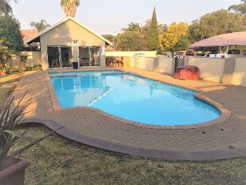 Aston Manor, City of Ekurhuleni Metropolitan Municipality, Gauteng, South Africa
