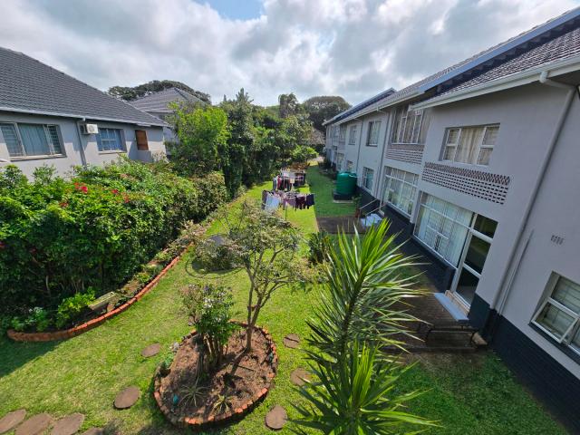 R6 500 | 2 Bedroom Apartment / Flat For Rent in Scottburgh, Scottburgh
