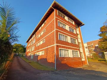 R6,500 pm 1.5 Bedroom Apartment To Let in Pelham