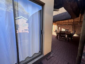 R6,800 pm 1 Bedroom Flat To Let in Kathu