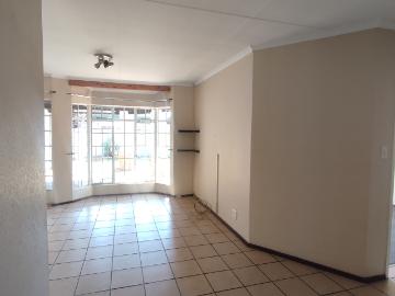 R6,900 pm 2 Bedroom Freehold To Let in Duncanville