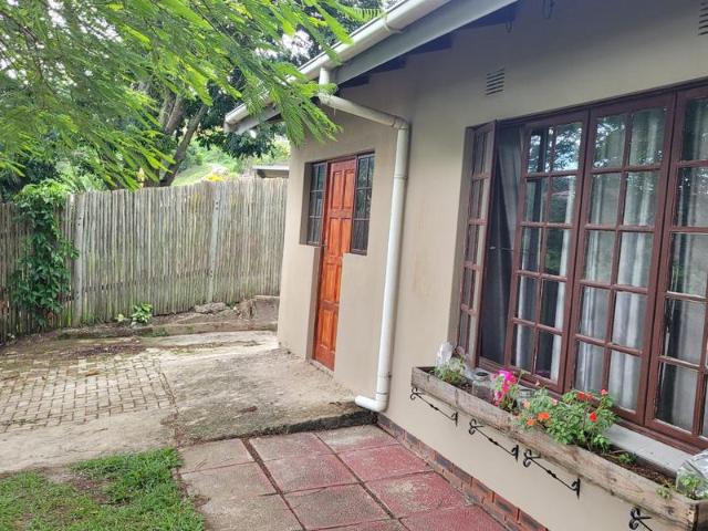 R5 750 | 2 Bedroom Apartment / Flat For Rent in Umkomaas, Umkomaas