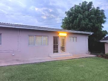 R6,000 pm 1 Bedroom Apartment To Let in Epworth