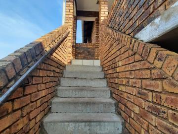 R6,200 pm 2 Bedroom Apartment To Let in Clarina