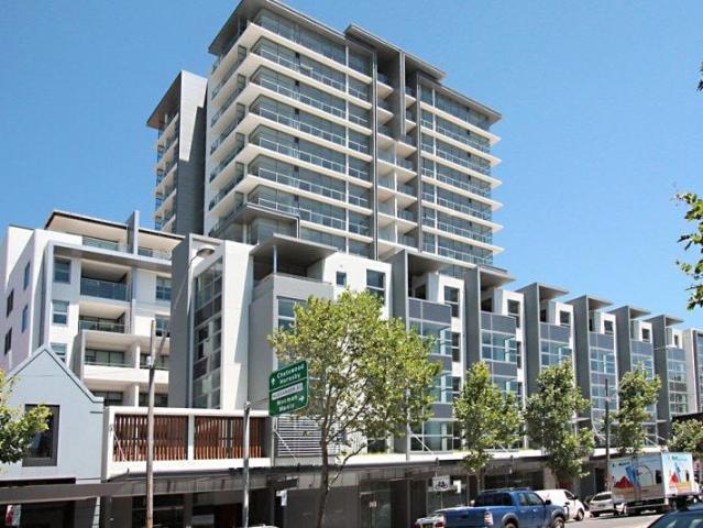 R707/200 220 Pacific Highway, Crows Nest | Village Property