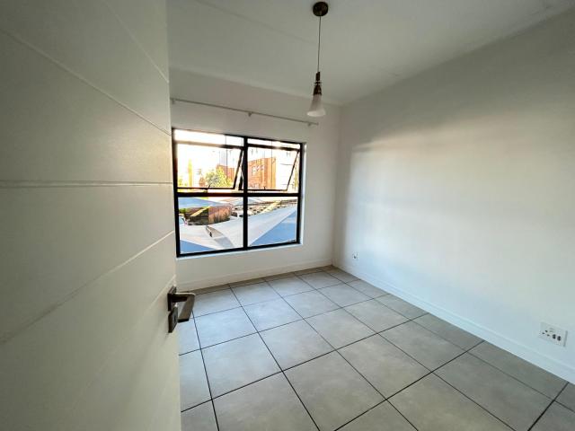 R8 450 | 1 Bedroom Apartment / Flat For Rent in Linbro Park, Sandton