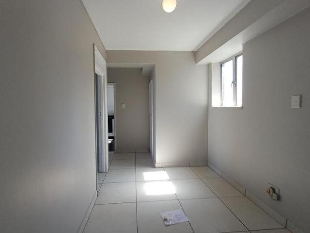 R8 500 | 2 Bedroom Apartment / Flat For Rent in Victoria Embankment, Durban