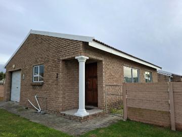 R8,500 pm 3 Bedroom House To Let in Parsonsvlei