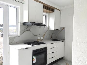R8,250 pm 1 Bedroom Apartment To Let in Sandown