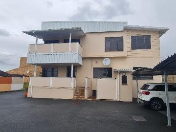 R8,650 pm 2 Bedroom Simplex To Let in Malvern