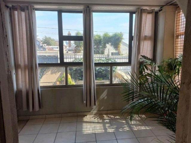 R8 700 | 2 Bedroom House For Rent in Kensington, Johannesburg
