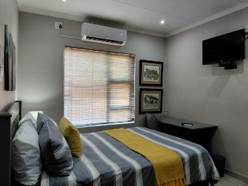 R8,800 pm 1 Bedroom Flat To Let in Kathu
