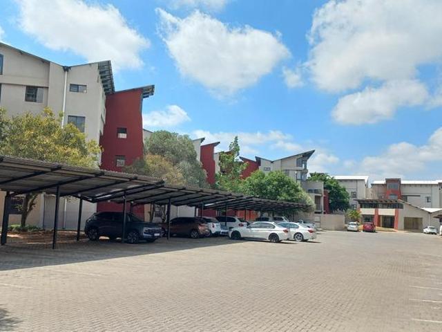 R8 950 | 2 Bedroom Apartment / Flat For Rent in Rooihuiskraal North, Centurion