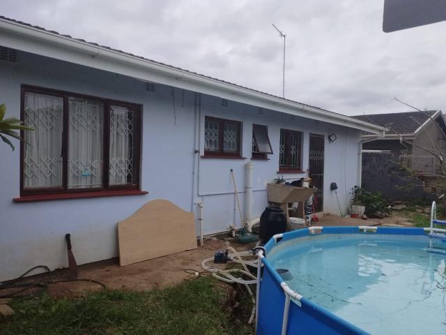R7 000 | 3 Bedroom House For Rent in Newcentre, Newlands