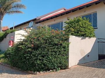 House to rent in Wentworth Park - Garden