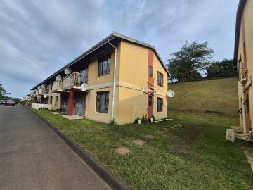 R8,000 pm 3 Bedroom Apartment To Let in Woodhaven