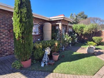 House to rent in Sedibeng District Municipality - Storage room