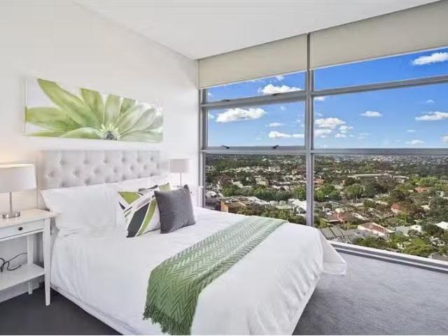 R903/200 220 Pacific Highway, Crows Nest Apartment for rent L.
