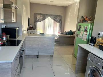 R9 500 | 2 Bedroom Apartment / Flat For Rent in Midridge Park, Midrand