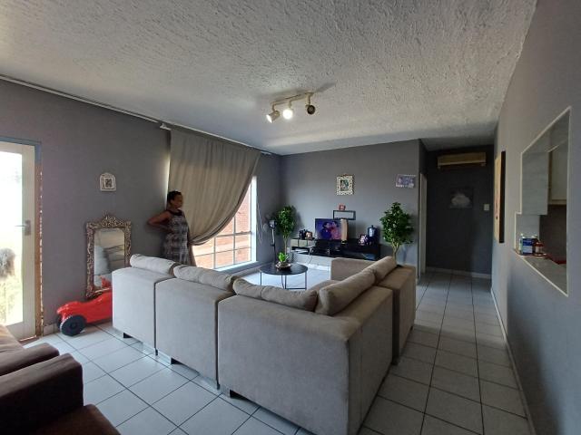 R9 500 | 2 Bedroom Apartment / Flat For Rent in Morningside, Durban