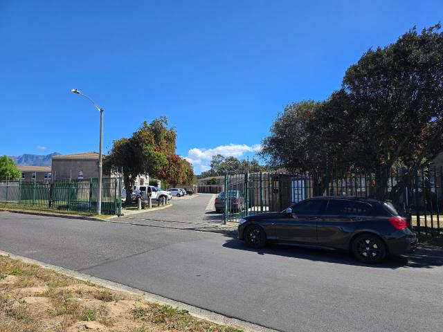 R9 500 | 2 Bedroom Apartment / Flat For Rent in Thornton, Cape Town