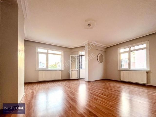 R one Beyoğlu İskele metrobüs Yakını Yokuşsuz 3+1 Kiralık Daire