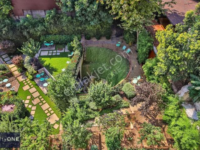 R one Galata Hacımimi Gardens Bahçeli Eşyalı Kiralık Daire eng