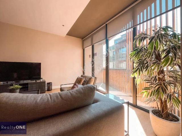 R one Galata New Building W/carparking&balcony 2+1flat For Rent