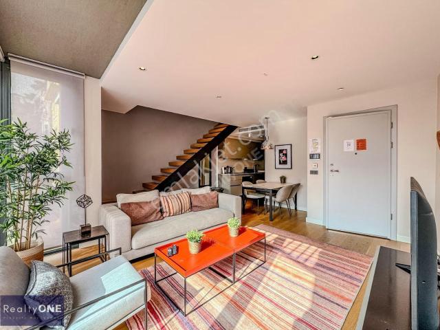R one Galata Yeni Bina Eşyalı Teraslı Otoparklı Kiralık Daire en