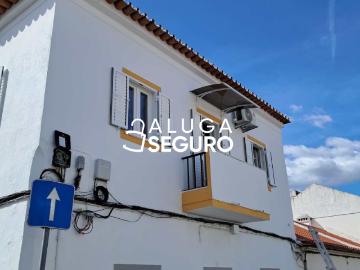 R. de Vila Viçosa 34, 7005 310 Évora, Portugal