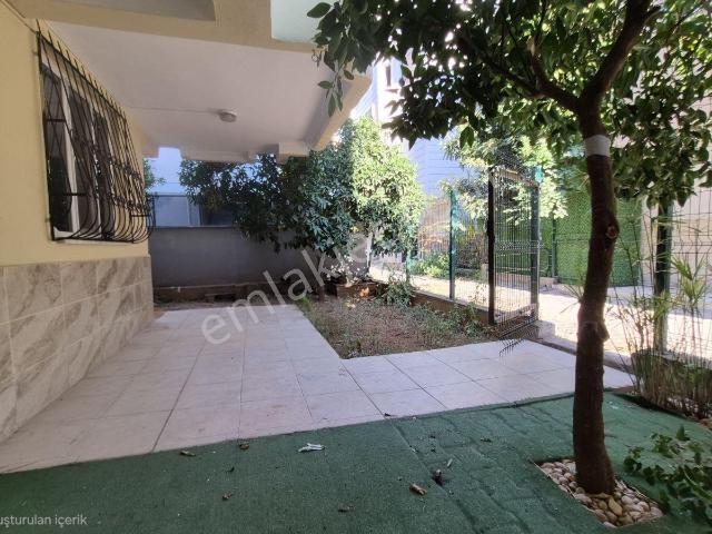 R.denktaş Seval Sitesi 5+1 Kiralık Villa