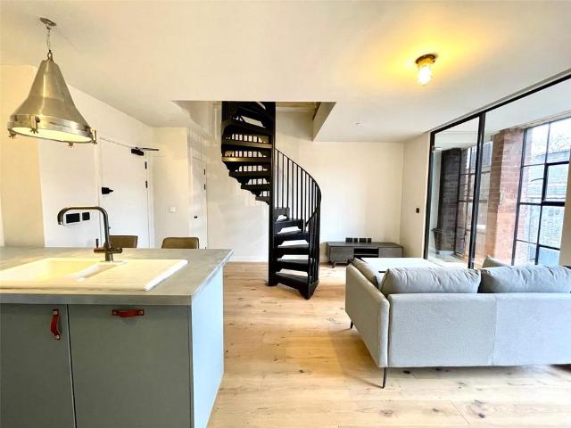 R J Nash, 74 Livery Street, Birmingham, B3 1RG, United Kingdom | 1 bed duplex for rent #140397027 | Rentberry