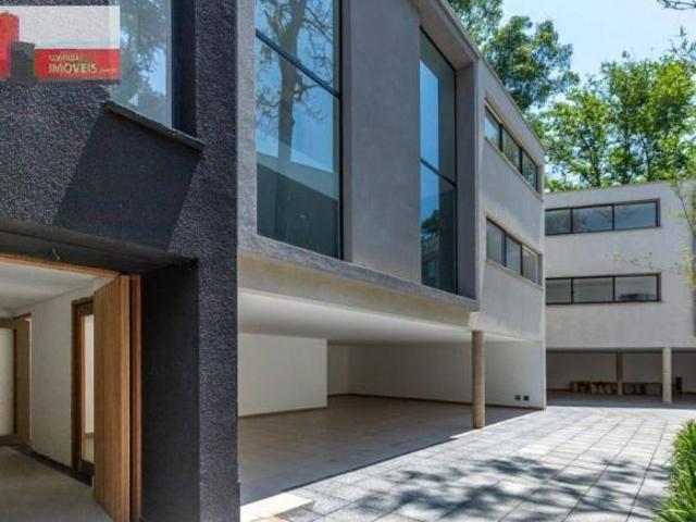 R. José Gambarini, 68 Jardim Cordeiro, 719m², 4 suítes, 4 vagas, Lilos Village