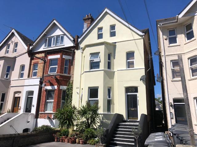R L Stevenson Avenue, Bournemouth BH4, 1 bed flat to rent, £850 pcm | PrimeLocation
